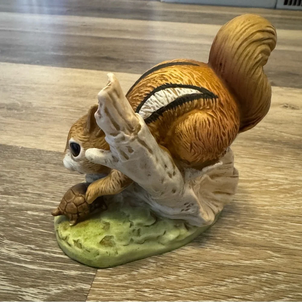 Vintage Homco Porcelain Figurine Chipmunk and Turtle on a Log #8882